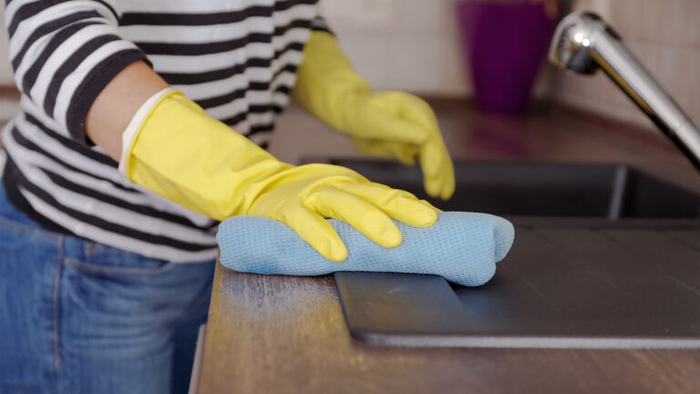 Empleadas domésticas: de cuánto será finalmente el aumento de enero