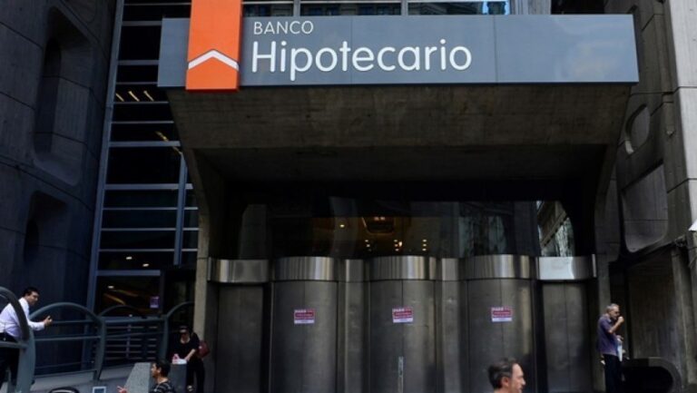 Banco Hipotecario Relanza Créditos a 30 Años
