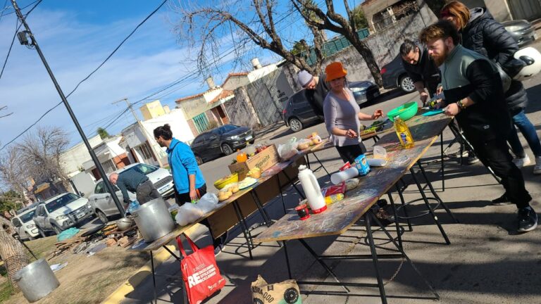 Villa Mercedes: el IFDC reclama recomposición salarial con una olla popular