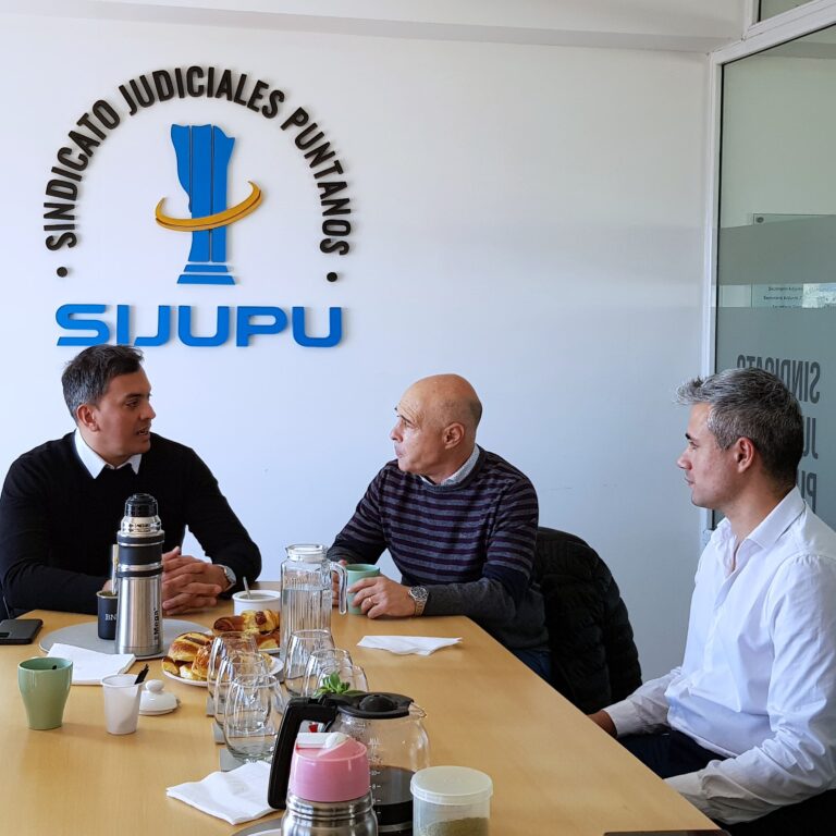 En busca de respuestas: trabajadores judiciales tuvieron una reunión con el senador Abdala