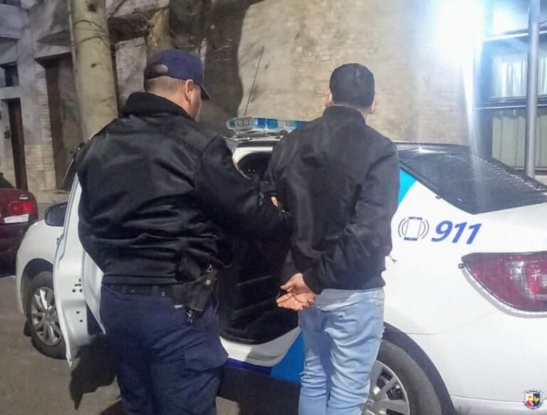Villa Mercedes: un hombre de 36 años fue detenido por intentar robar una Amarok