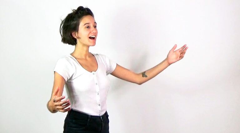 Voces sin micrófono: Canto acústico en su máxima expresión en Villa Mercedes