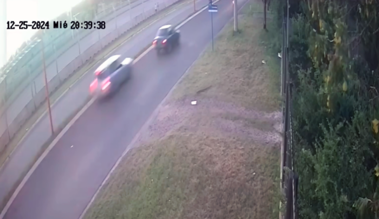 Un video de seguridad muestra el accidente que terminó destrozando el tradicional “Pamperito”