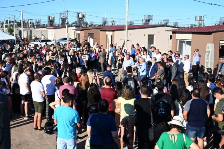 Poggi promete más viviendas sociales en Villa Mercedes para 2025