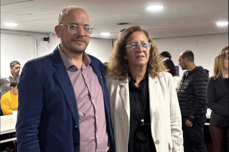 Raúl Gil asume como rector de la UNSL con un contundente 76% de los votos