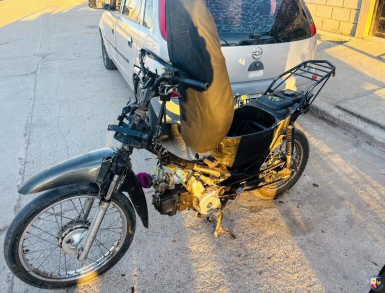 Fuga y abandono en Villa Mercedes: huyó al ver a la policía, dejando la moto y el dinero oculto