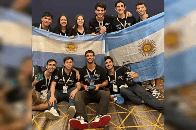 Jóvenes argentinos salieron campeones del mundial de ingeniería aeroespacial de la NASA