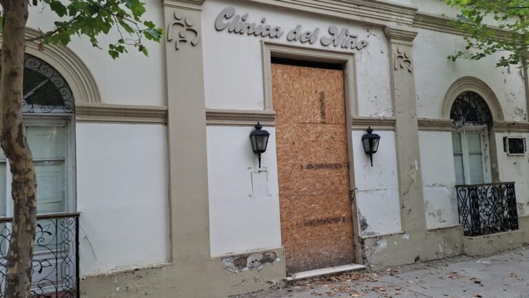 Ordenan subastar los bienes de la Clínica del Niño en Villa Mercedes