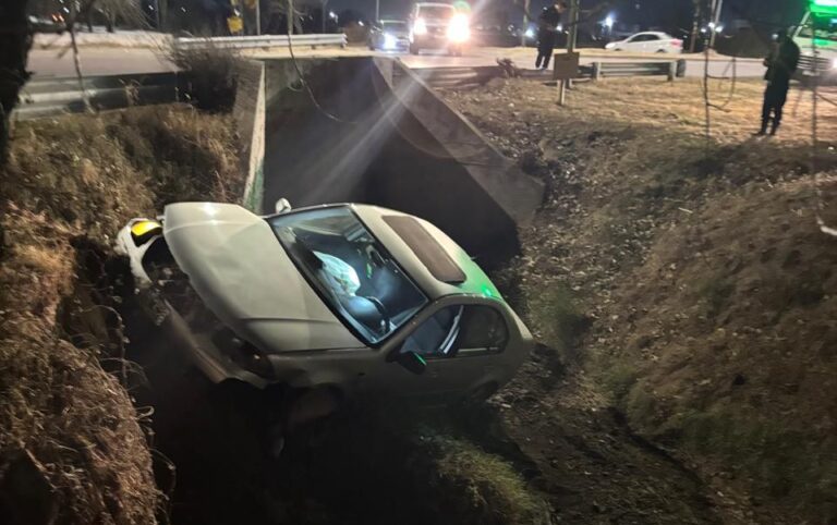 Accidente en Villa Mercedes: un auto quedó sin frenos en la Ruta Interfábricas