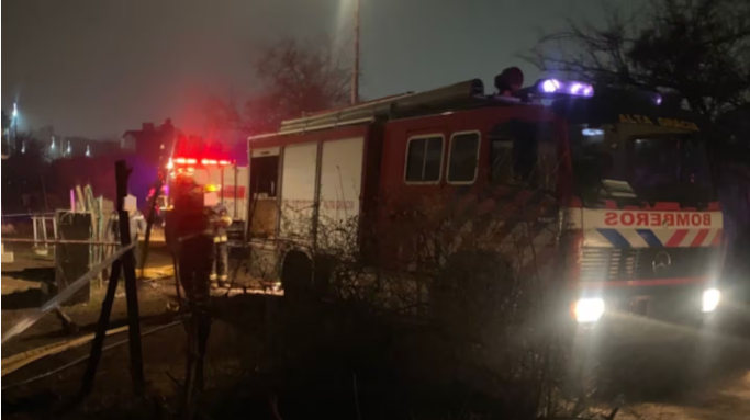 Dolor en Córdoba: un incendio fatal terminó con la vida de dos niñas de 2 y 4 años