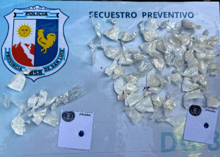 Secuestraron droga en un micro que transportaba hinchas de Independiente Rivadavia