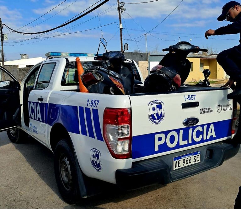 Interceptan una moto robada y detienen a dos menores en Villa Mercedes