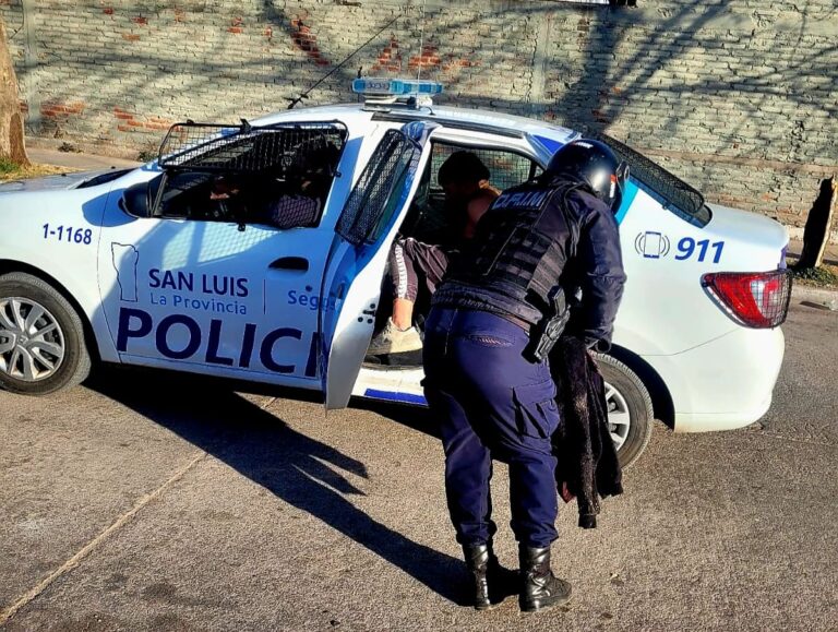 Persecución en Villa Mercedes: detuvieron a un joven por presunto robo de una motocicleta