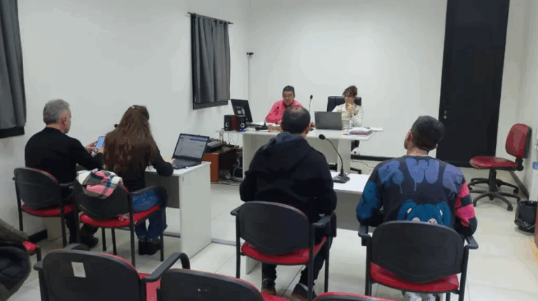 Imputaron por lesiones leves al hombre que atacó a un vecino con un aire comprimido