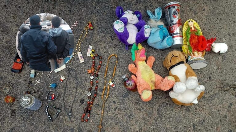 San Luis: detienen a hombre por robar y dañar nichos en un cementerio