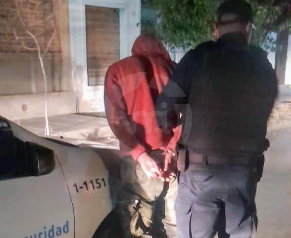 La Policía demoró a un hombre de 42 años por intento de robo