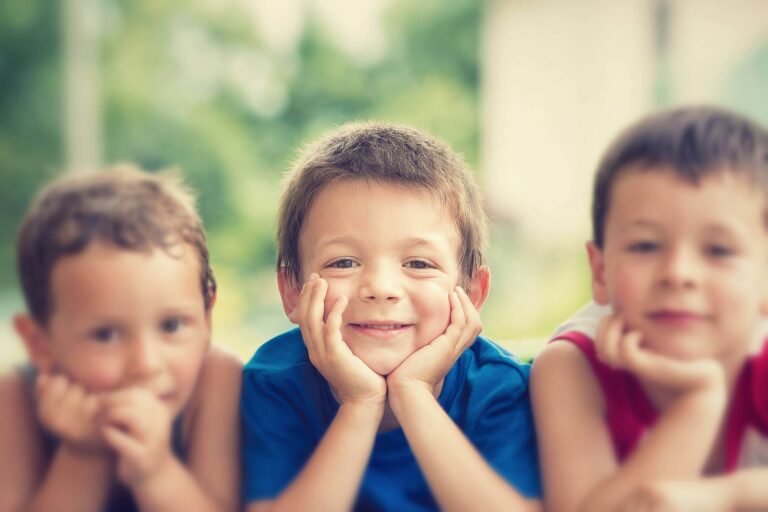Día del Hijo del Medio: la celebración del equilibrio familiar