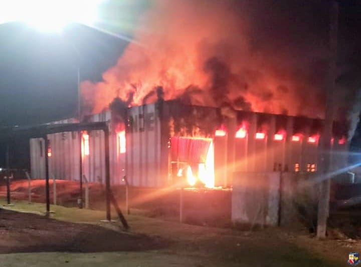 Dos incendios en menos de 12 horas en la planta recicladora Valle Grande