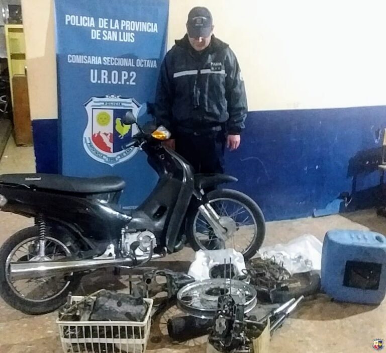 Allanamientos en Villa Mercedes: la Policía recuperó una moto robada y detuvo a dos jóvenes