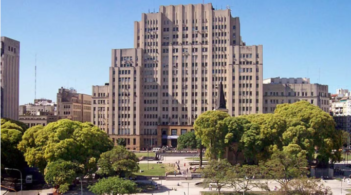 Polémica por los 117 médicos que desaprobaron la revalidación de examen de residencia