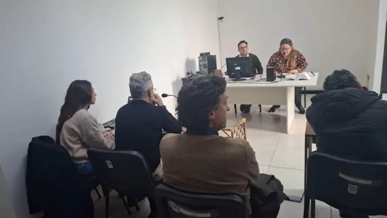 Enviaron a prisión a una pareja acusada de usurpar un campo y secuestrar a un puestero