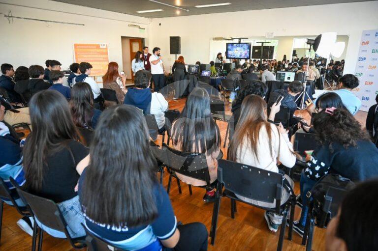 CLIP llega a Villa Mercedes: comunicación, IA y producción en las aulas