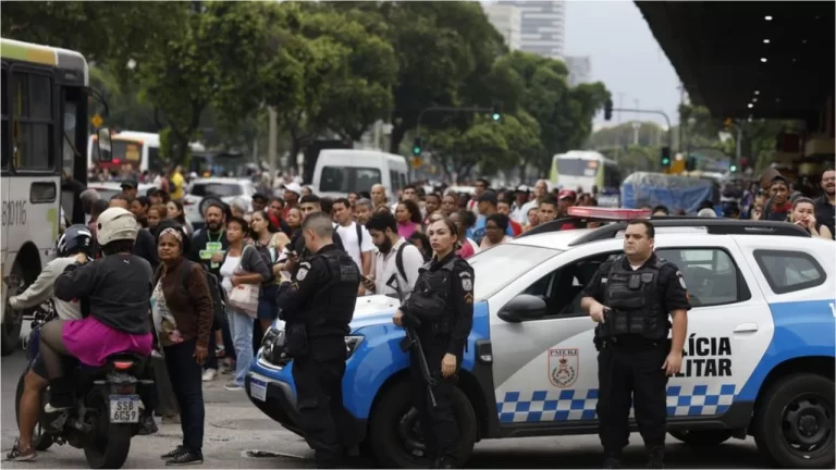 El Gobierno de Brasil convoca una reunión de emergencia tras la masacre policial en Río de Janeiro